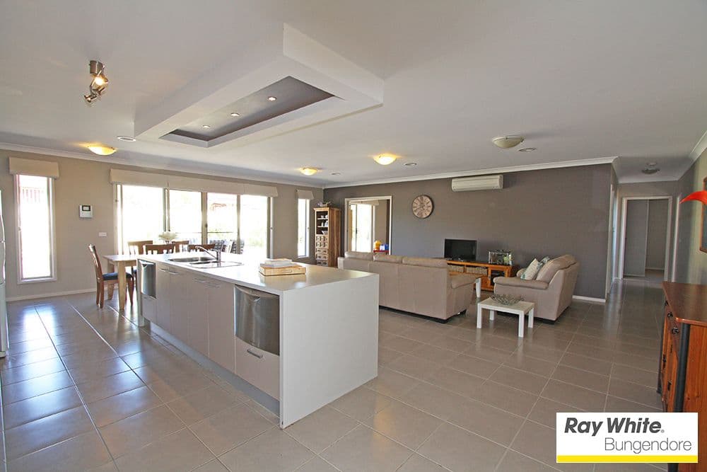 22 Larmer Street, Bungendore - Thumbnail 4