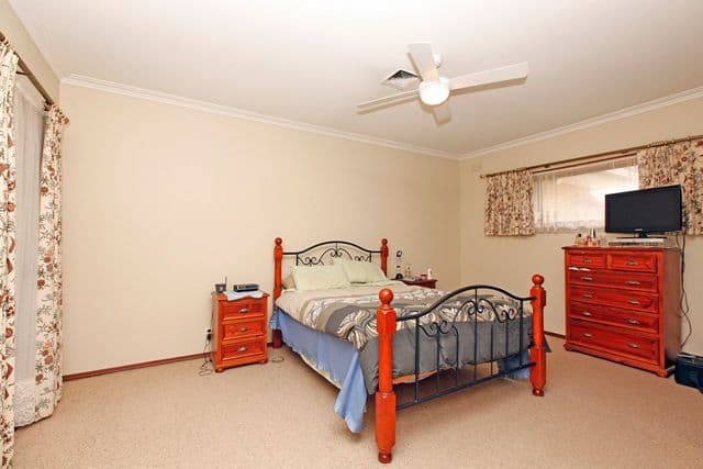 6 Airdrie Mews, GREENVALE VIC 3059, Greenvale - Thumbnail 7