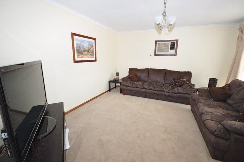 13 Karrawirra Close, CRAIGMORE SA 5114, Craigmore - Image 1