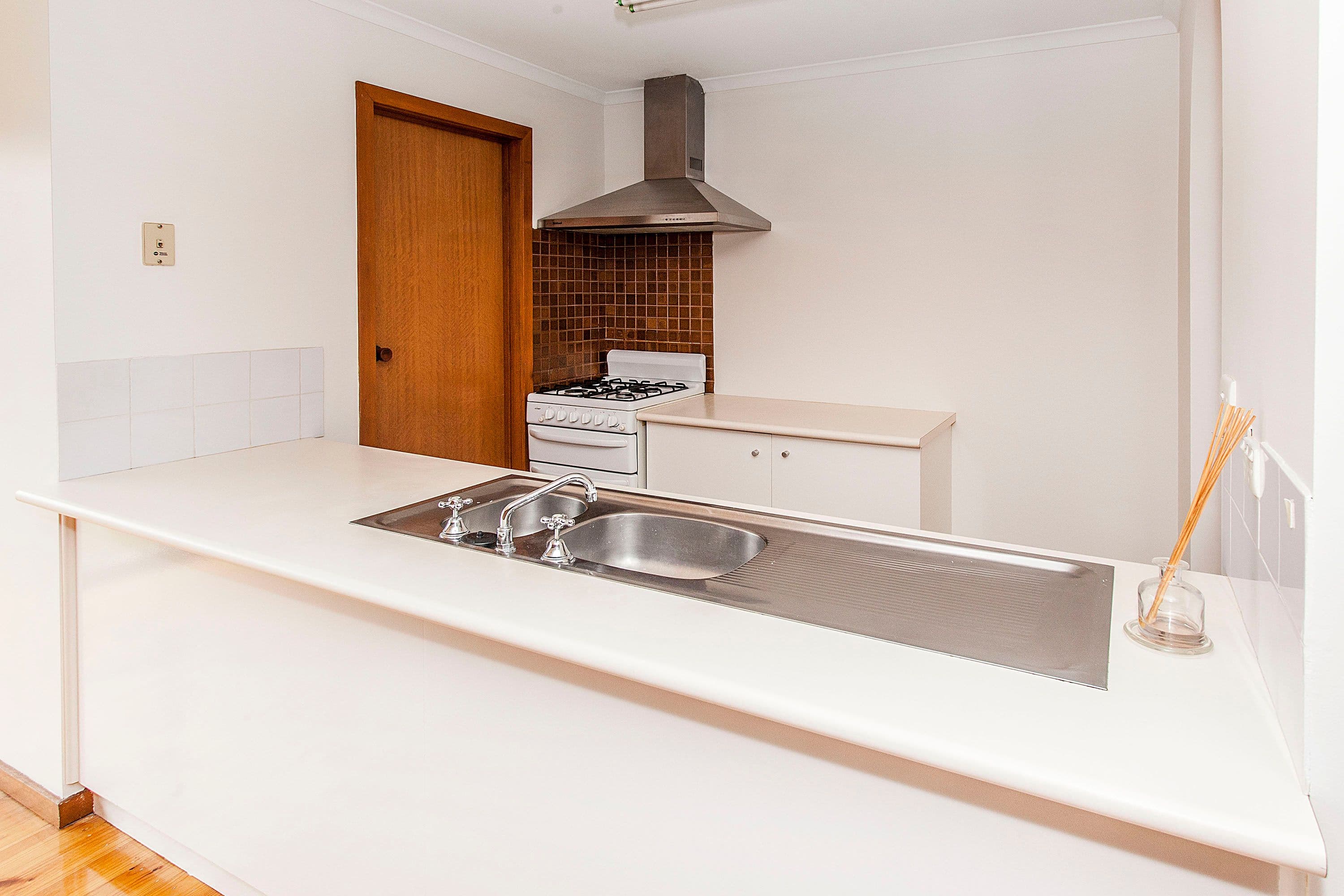 16 Barkly Street, Ringwood VIC 3134, Ringwood - Thumbnail 3