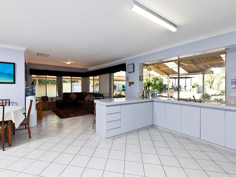 13 Prospect Place, Bullsbrook WA 6084, Bullsbrook - Thumbnail 3