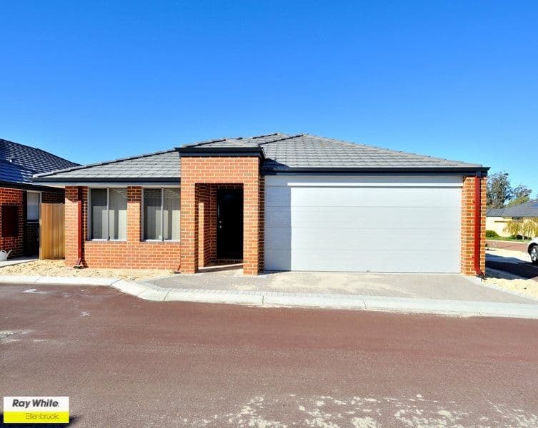  11 Hodnet Bend, ELLENBROOK WA 6069, Ellenbrook - Image 1