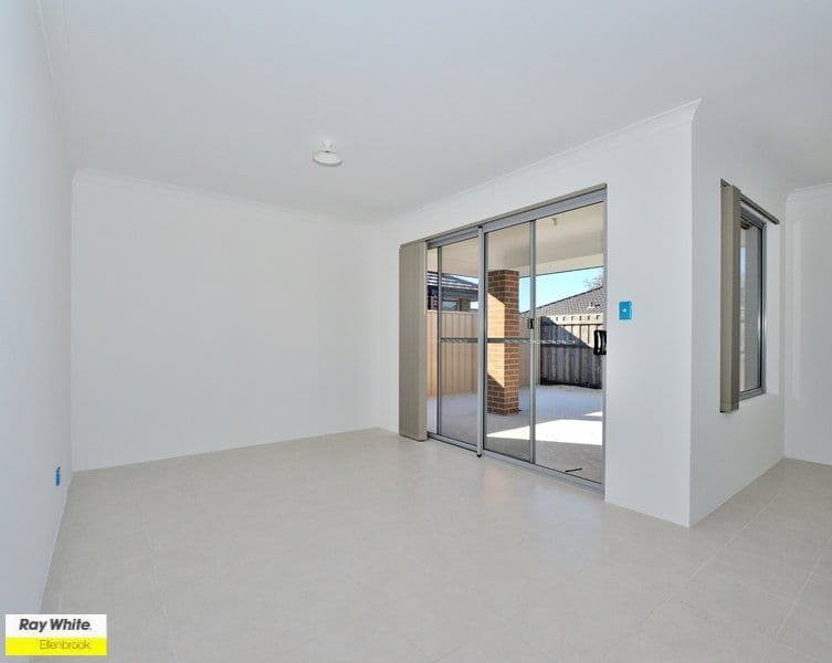  11 Hodnet Bend, ELLENBROOK WA 6069, Ellenbrook - Thumbnail 5