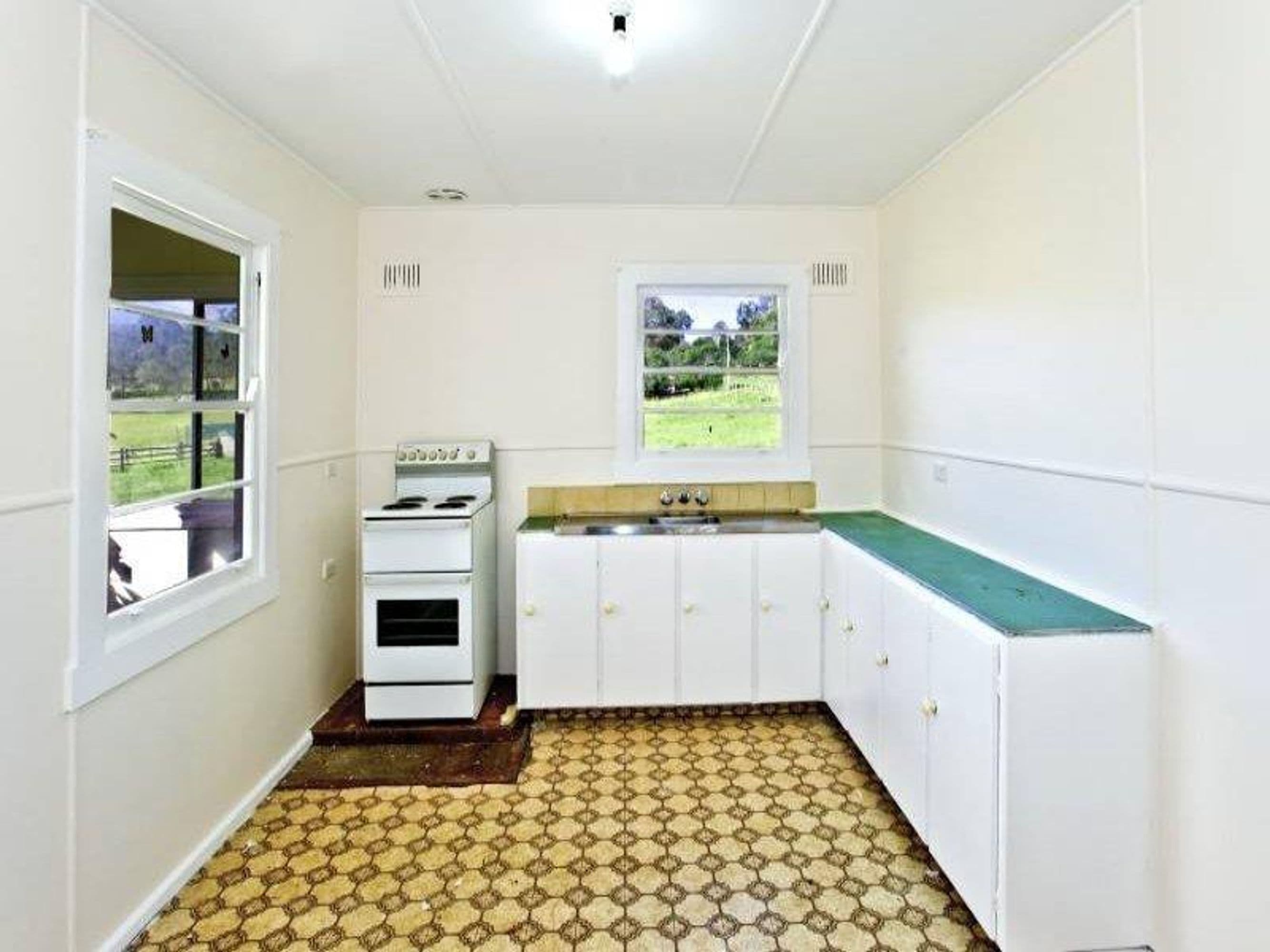 156 Red Lane, Mountain View - Thumbnail 5