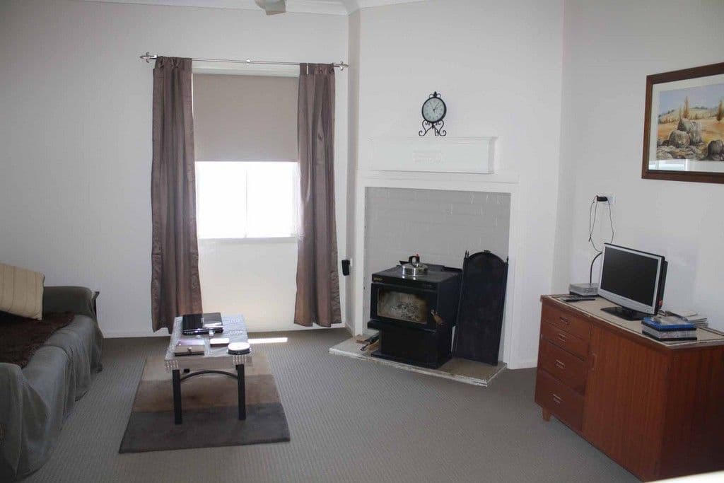 157 Ferguson Street, Glen Innes - Thumbnail 2