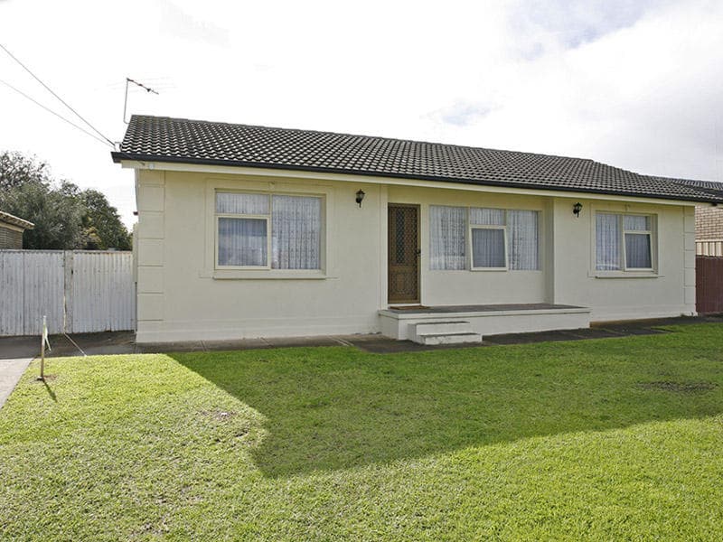 25 Selway Terrace, O'Sullivan Beach - Image 1