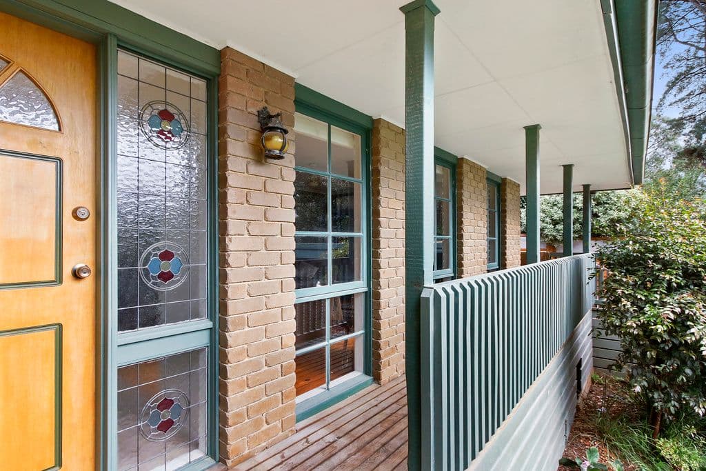 3 Priestley Crescent, Mount Evelyn VIC 3796, Mount Evelyn - Thumbnail 2