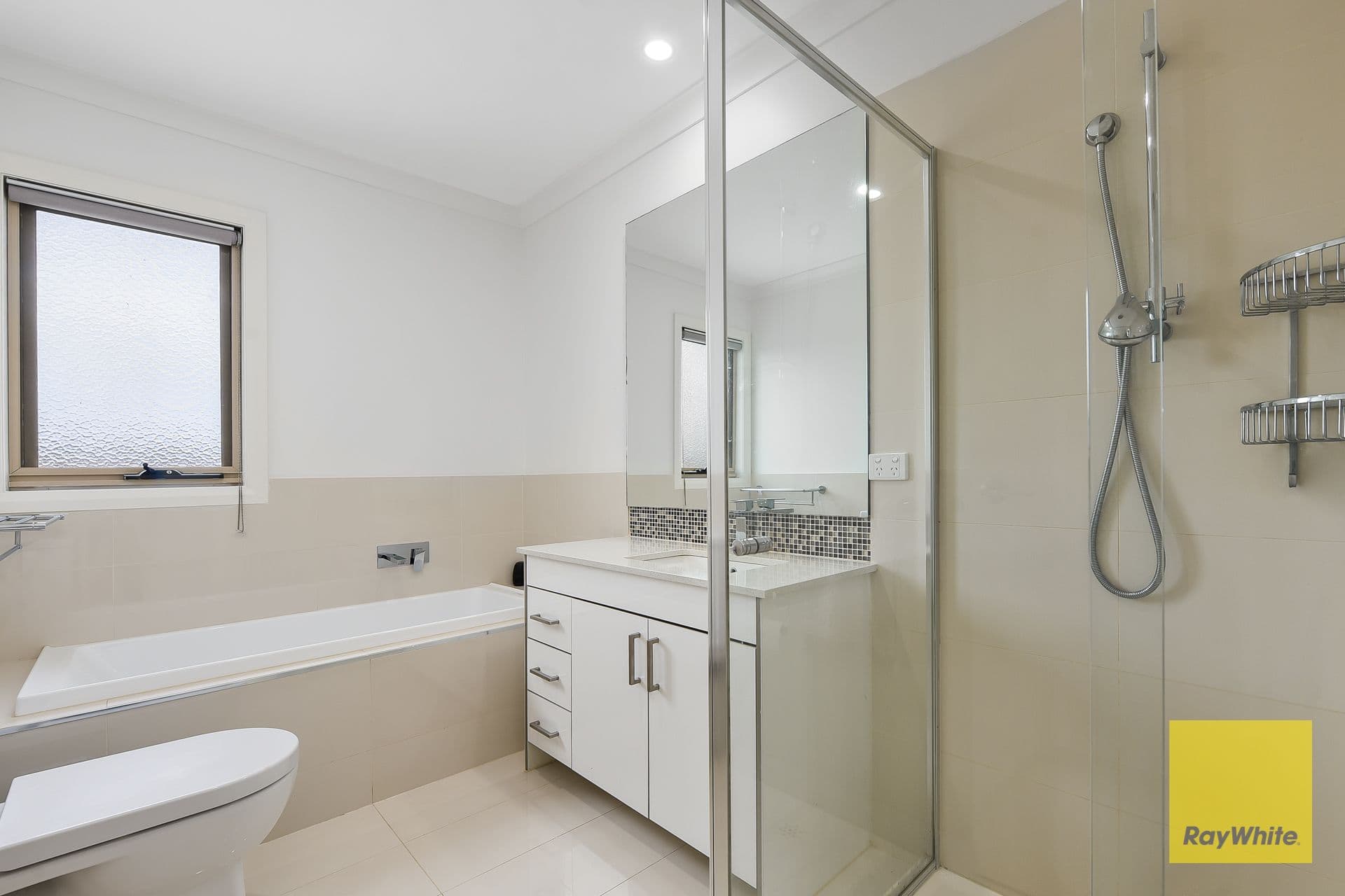 19 Dawn Avenue, Dandenong VIC 3175, Dandenong - Thumbnail 8