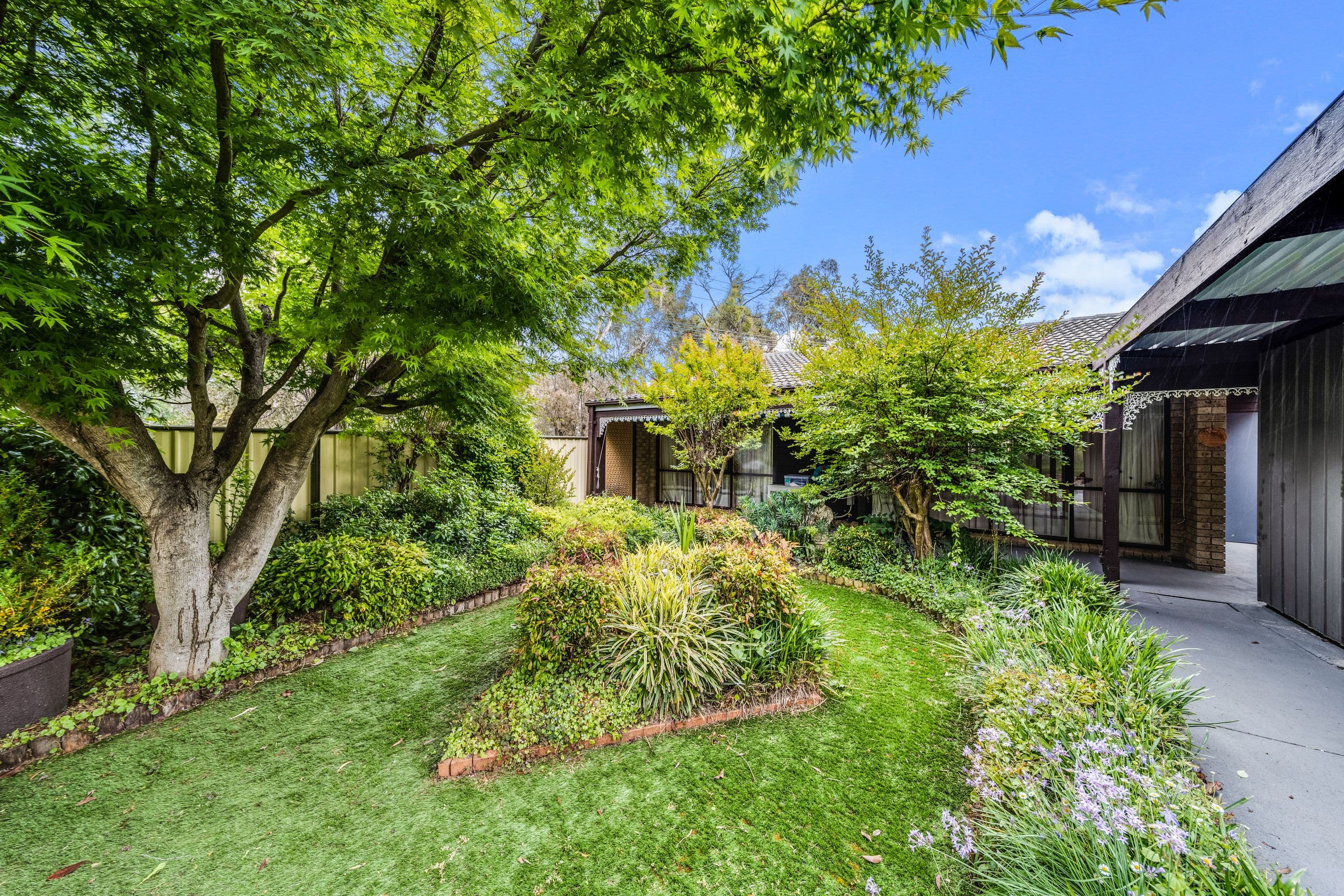 18 Inglis Place, Latham ACT 2615, Latham - Image 1