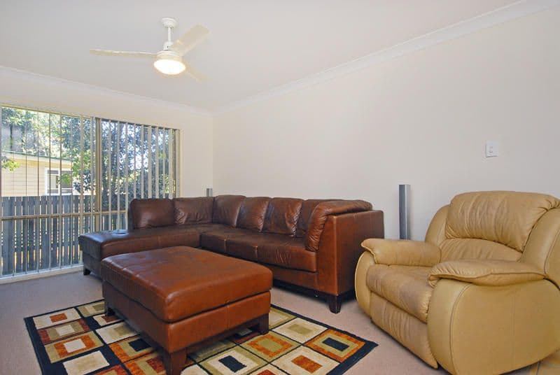 36 Nicole Street, BRACKEN RIDGE QLD 4017, Bracken Ridge - Thumbnail 2