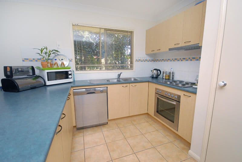 36 Nicole Street, BRACKEN RIDGE QLD 4017, Bracken Ridge - Thumbnail 4