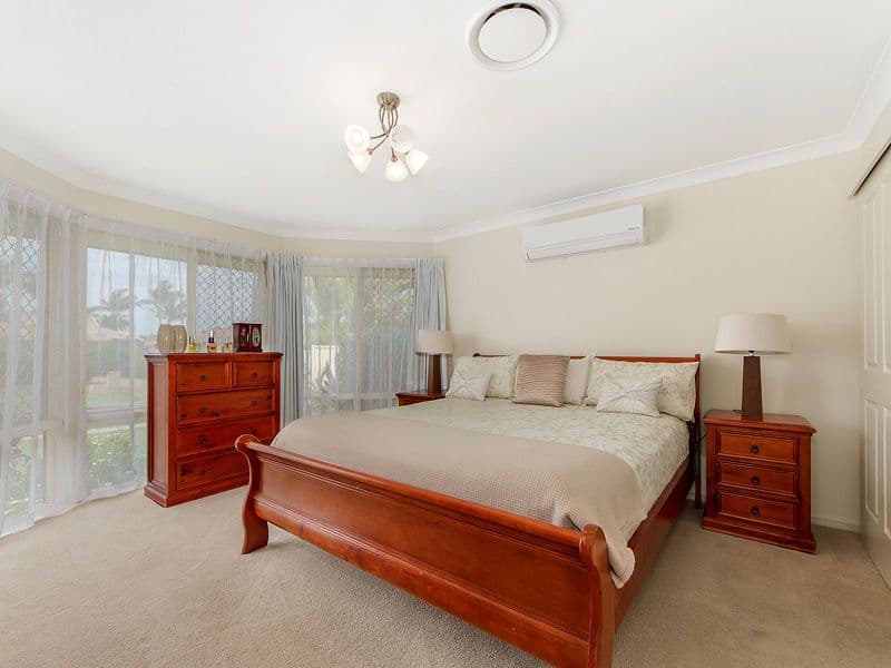 4 Silverash Street, Oxenford QLD 4210, Oxenford - Thumbnail 8