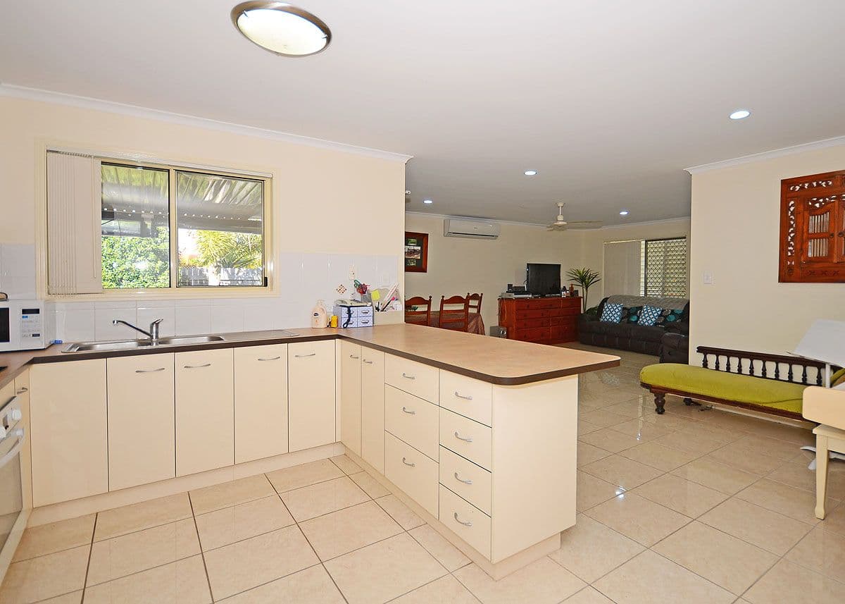 54 Dougan Street, Point Vernon QLD 4655, Point Vernon - Thumbnail 5