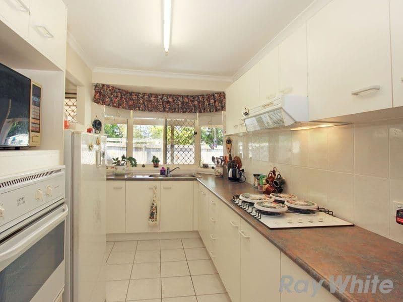  735 Trouts Road, ASPLEY QLD 4034, Aspley - Thumbnail 2