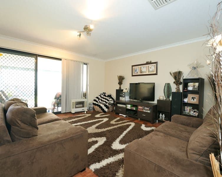 7 Teesdale Way, BALDIVIS WA 6171, Baldivis - Thumbnail 3