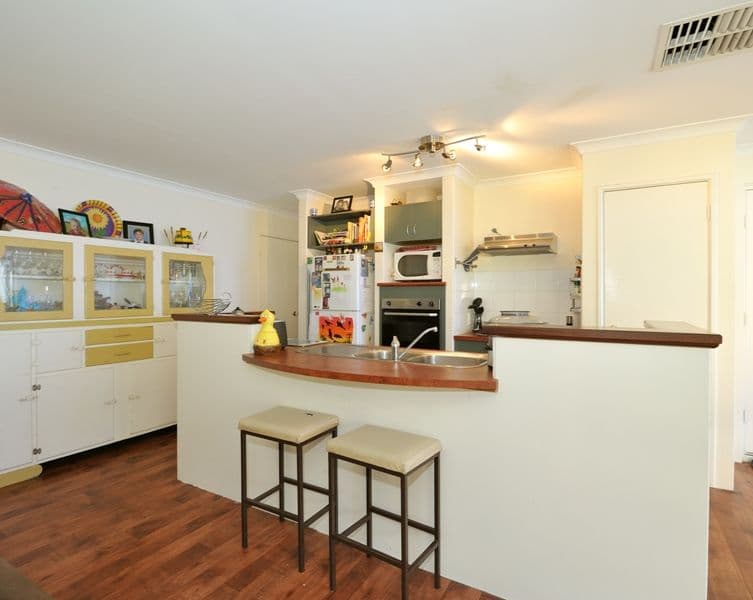 7 Teesdale Way, BALDIVIS WA 6171, Baldivis - Thumbnail 5