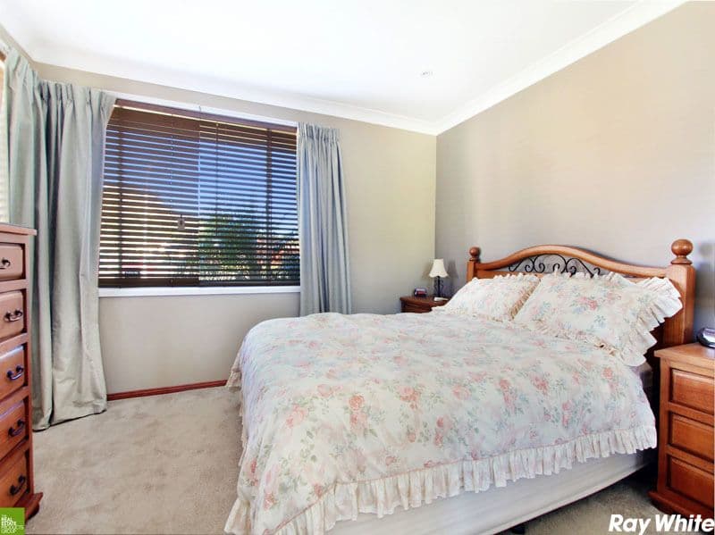 32 Fir Crescent, Albion Park Rail - Thumbnail 3