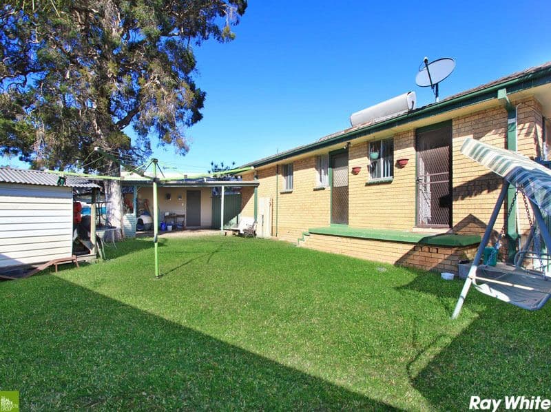 32 Fir Crescent, Albion Park Rail - Thumbnail 5
