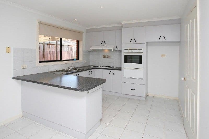 30 Blackwood Way, DELAHEY VIC 3037, Delahey - Thumbnail 2
