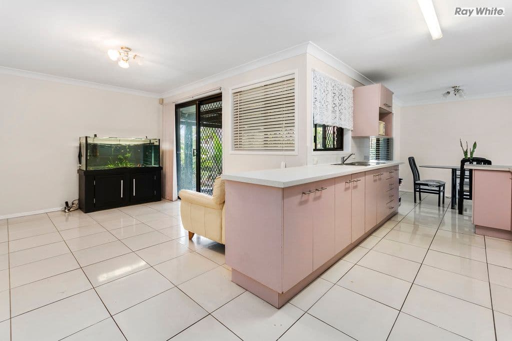 7 Mckinlay Place, Durack QLD 4077, Durack - Thumbnail 4