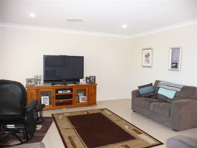 363 Bazleys Road, Monto, QLD, 4630, Three Moon - Thumbnail 3