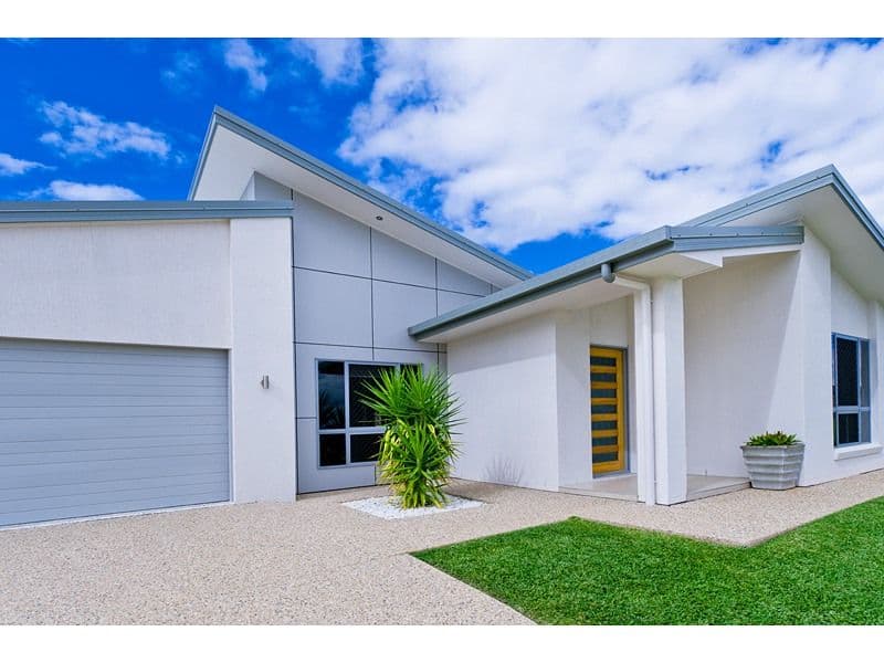 38 Laird Avenue, NORMAN GARDENS QLD 4701, Norman Gardens - Thumbnail 2