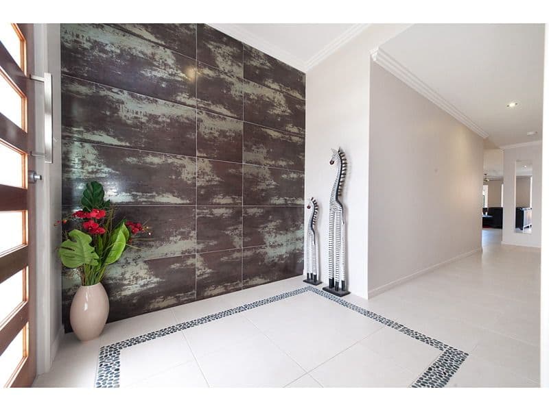 38 Laird Avenue, NORMAN GARDENS QLD 4701, Norman Gardens - Thumbnail 3