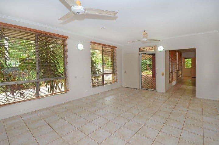 6 Moreton Place, KARAMA NT 0812, Karama - Thumbnail 4