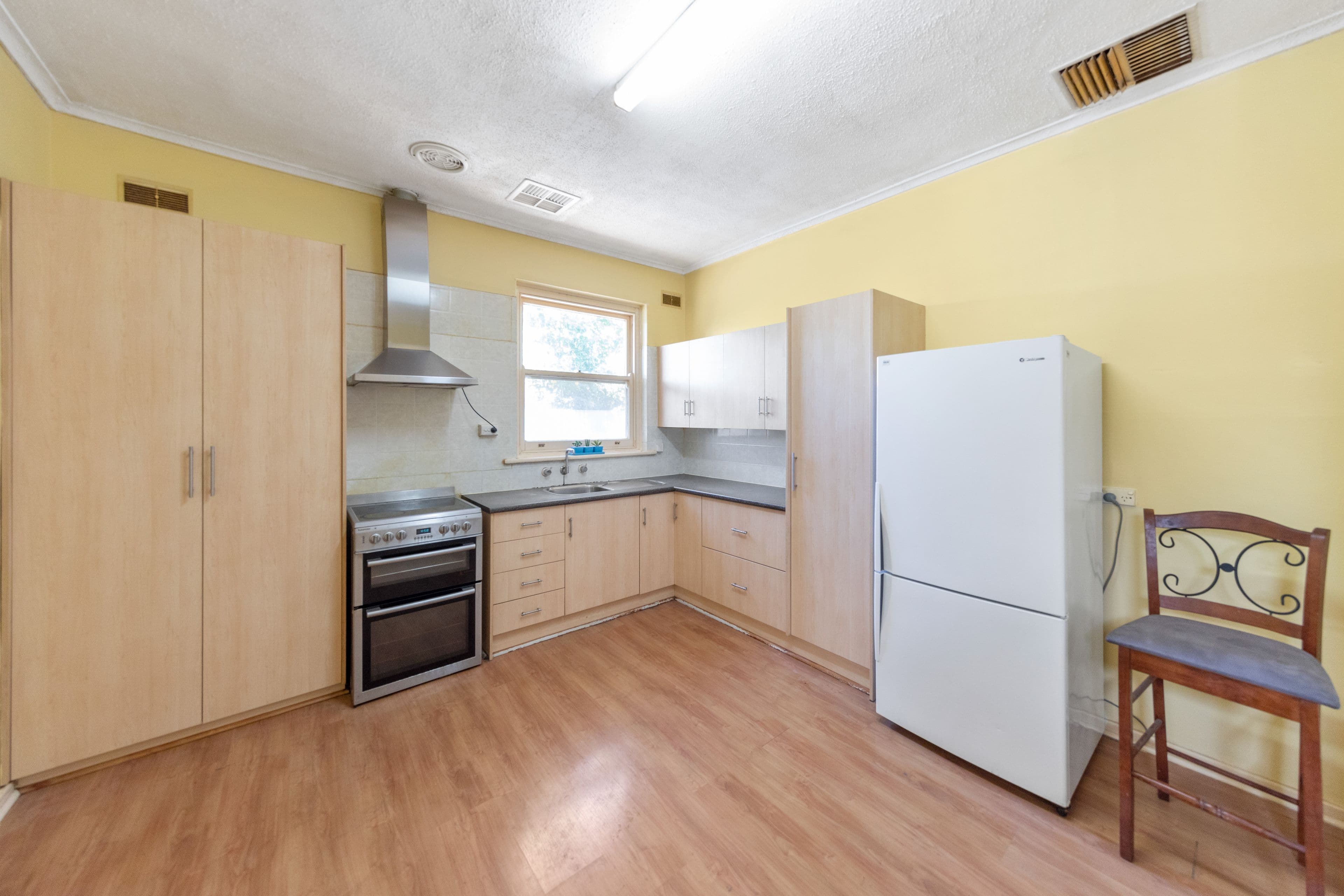 35 Murphy Street, Elizabeth Grove SA 5112, Elizabeth Grove - Thumbnail 2