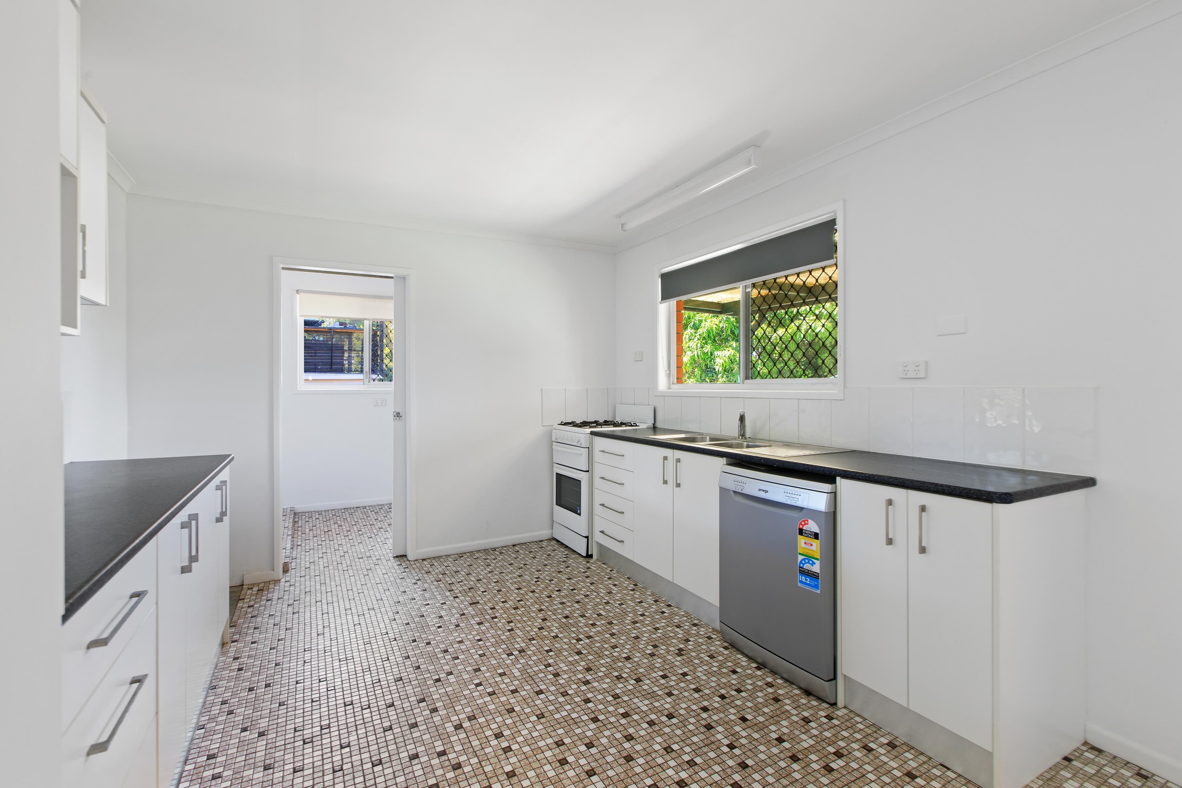 50 Swanson Parade, Carina QLD 4152, Carina - Thumbnail 3