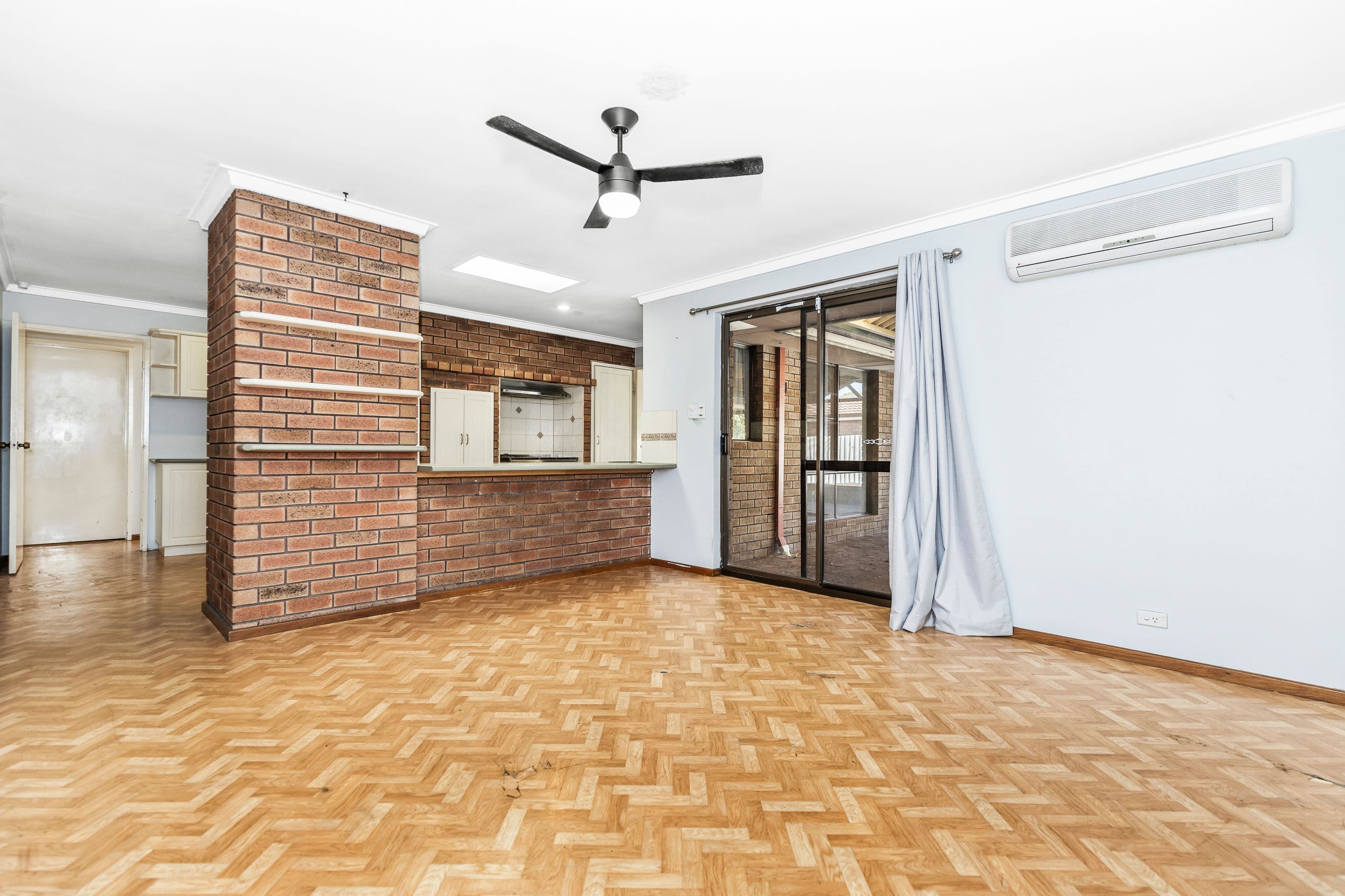 44 Calliandra Way, Forrestfield WA 6058, Forrestfield - Thumbnail 6
