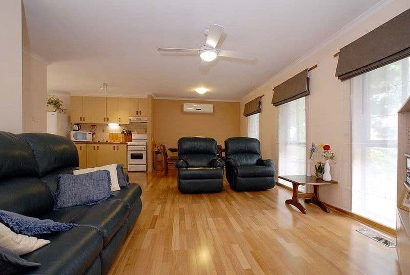 2B Harrison Street, MITCHAM VIC 3132, Mitcham - Thumbnail 2