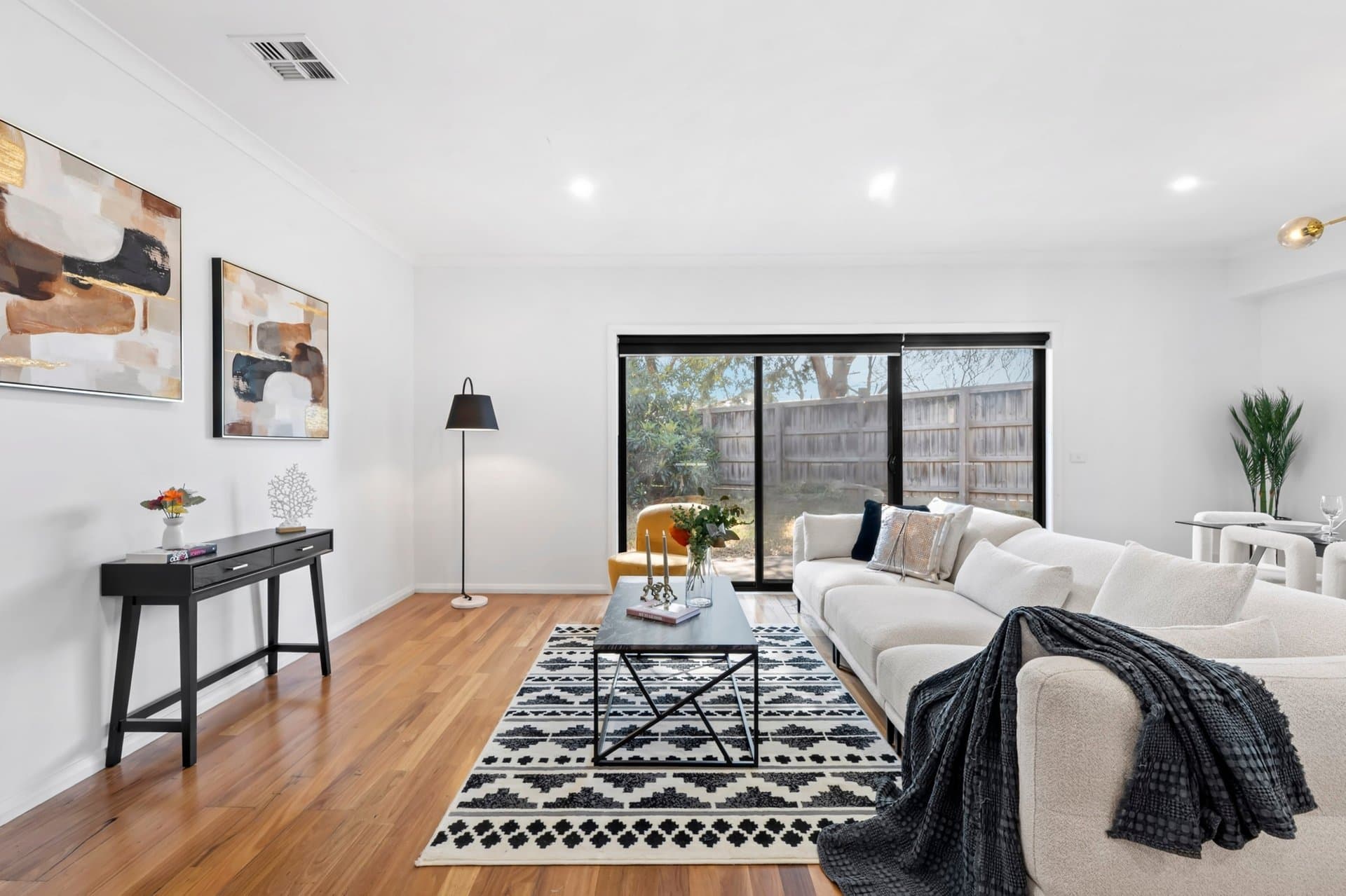 6/36 Wattlebird Crescent, Reservoir - Image 1
