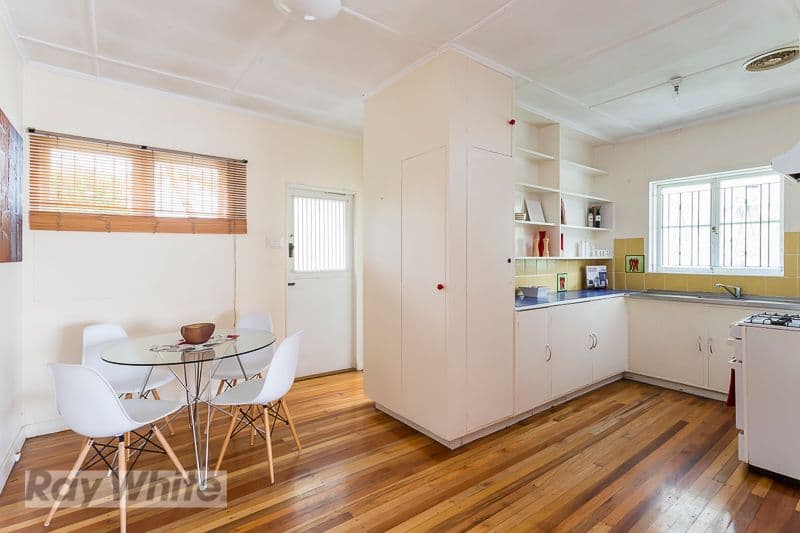 21 Jackman Street, COORPAROO QLD 4151, Coorparoo - Thumbnail 3