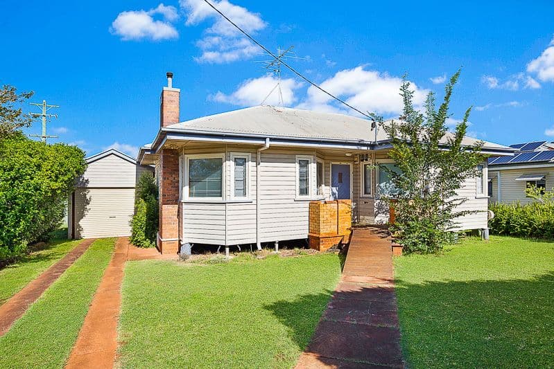 18 Lloyd Street, Harristown QLD 4350, Harristown - Image 1
