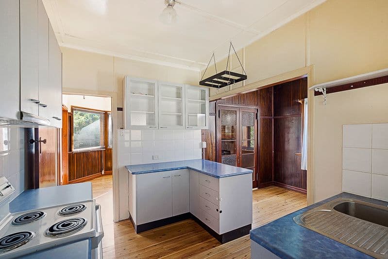 18 Lloyd Street, Harristown QLD 4350, Harristown - Thumbnail 3