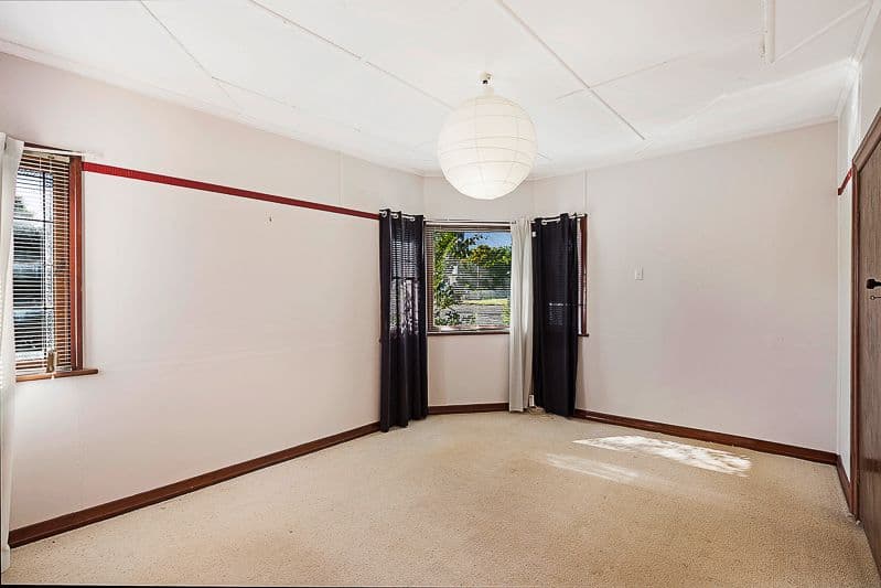 18 Lloyd Street, Harristown QLD 4350, Harristown - Thumbnail 4