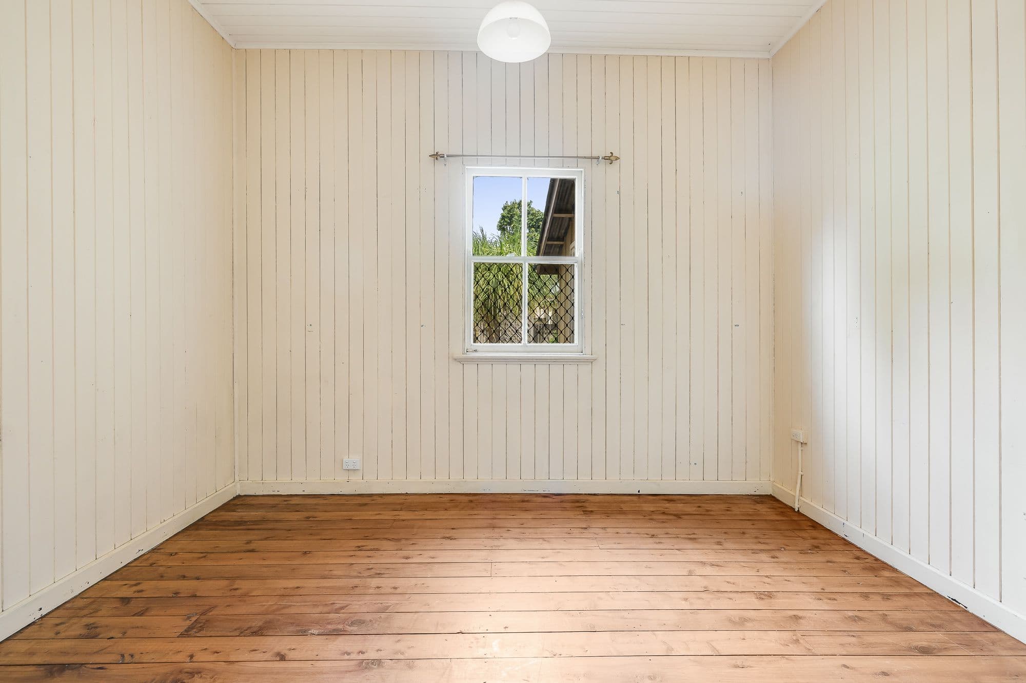 2 Tighe Street, Newtown QLD 4350, Newtown - Thumbnail 7