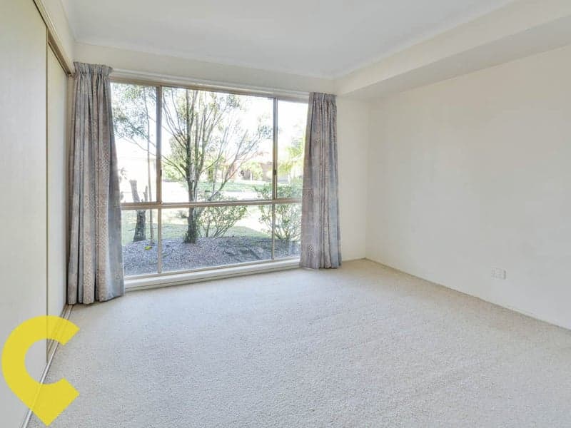 46 Village Way, Little Mountain - Thumbnail 5