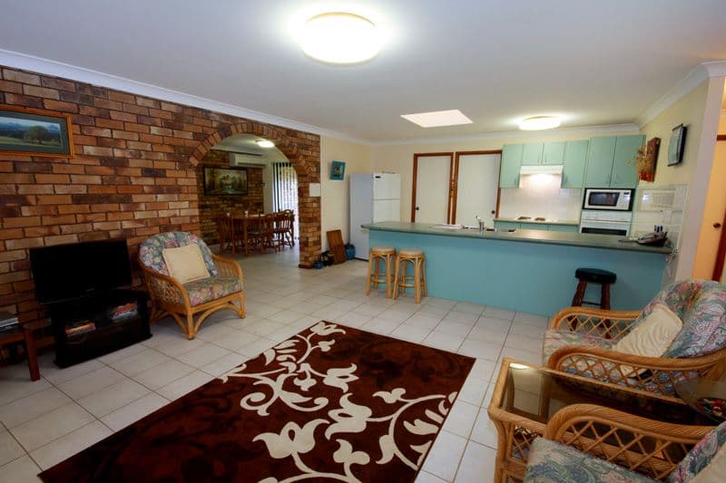 78 Broadsea Avenue, MAROOCHYDORE QLD 4558, Maroochydore - Thumbnail 2