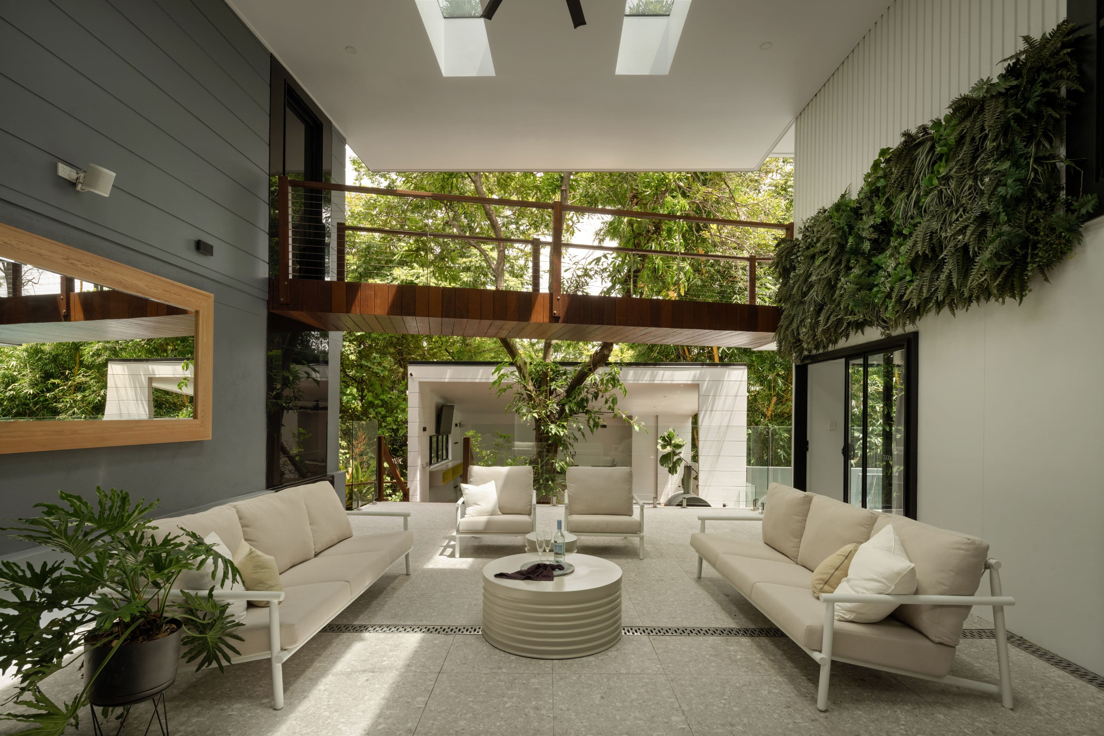 136 Gregory Street, Auchenflower QLD 4066, Auchenflower - Thumbnail 2