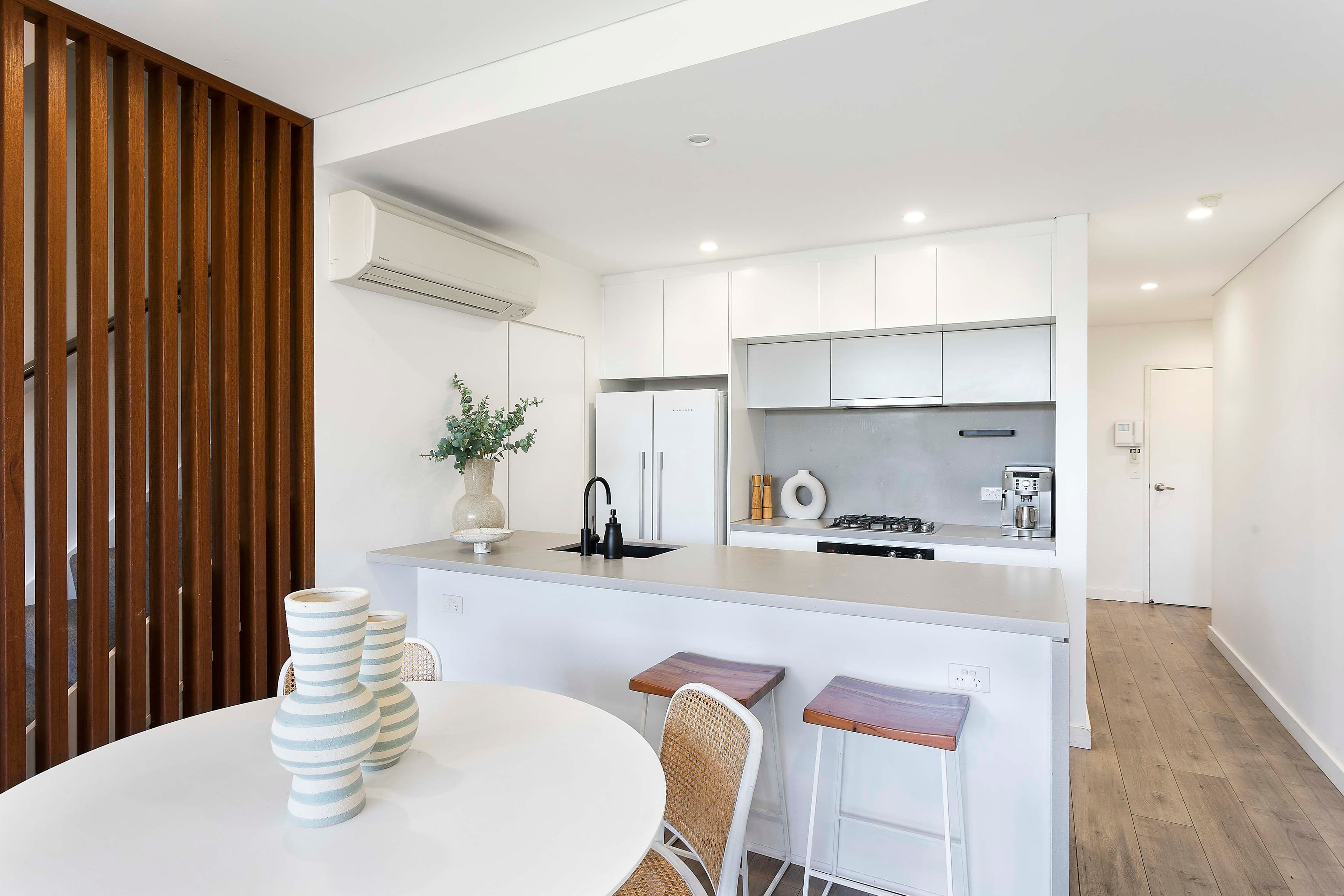 18 New Orleans Crescent, Maroubra NSW 2035, Maroubra - Thumbnail 3