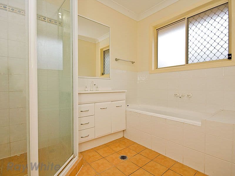 121 Jubilee Avenue, FOREST LAKE QLD 4078, Forest Lake - Thumbnail 5