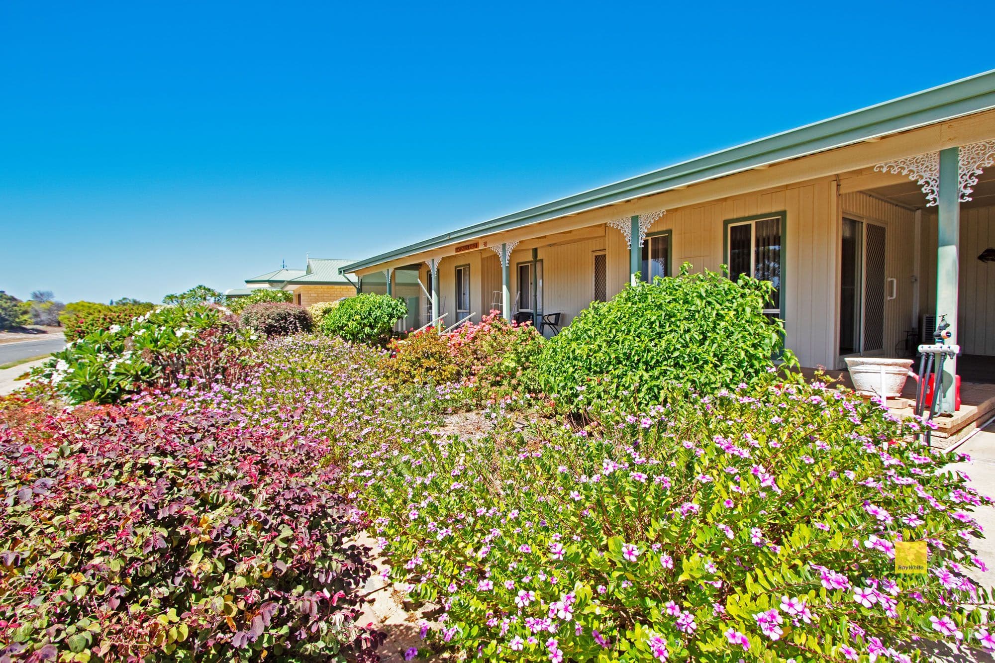 30 Hunter Crescent, Green Head WA 6514, Green Head - Thumbnail 5
