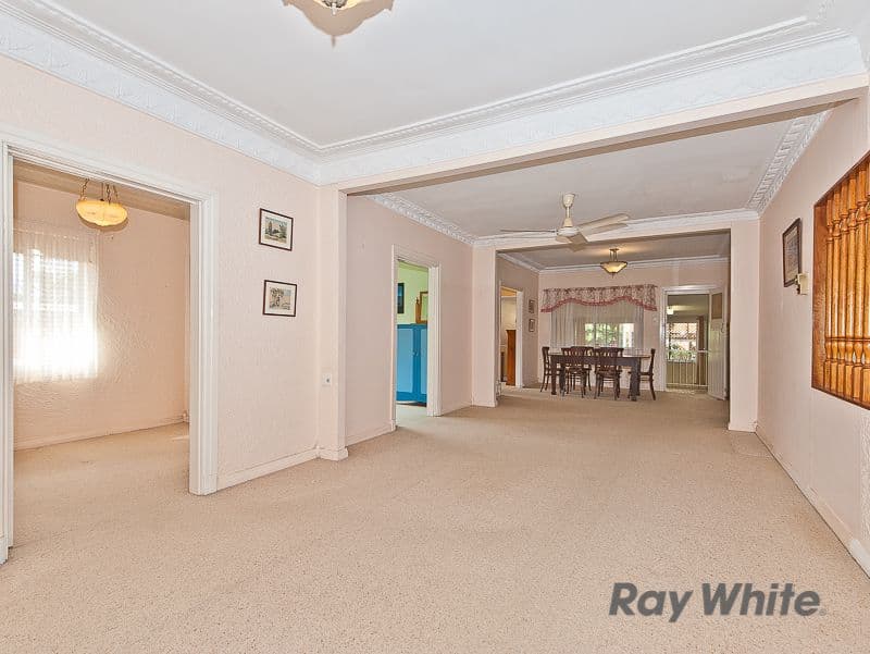 37 Cairo Street, ENOGGERA QLD 4051, Enoggera - Thumbnail 5