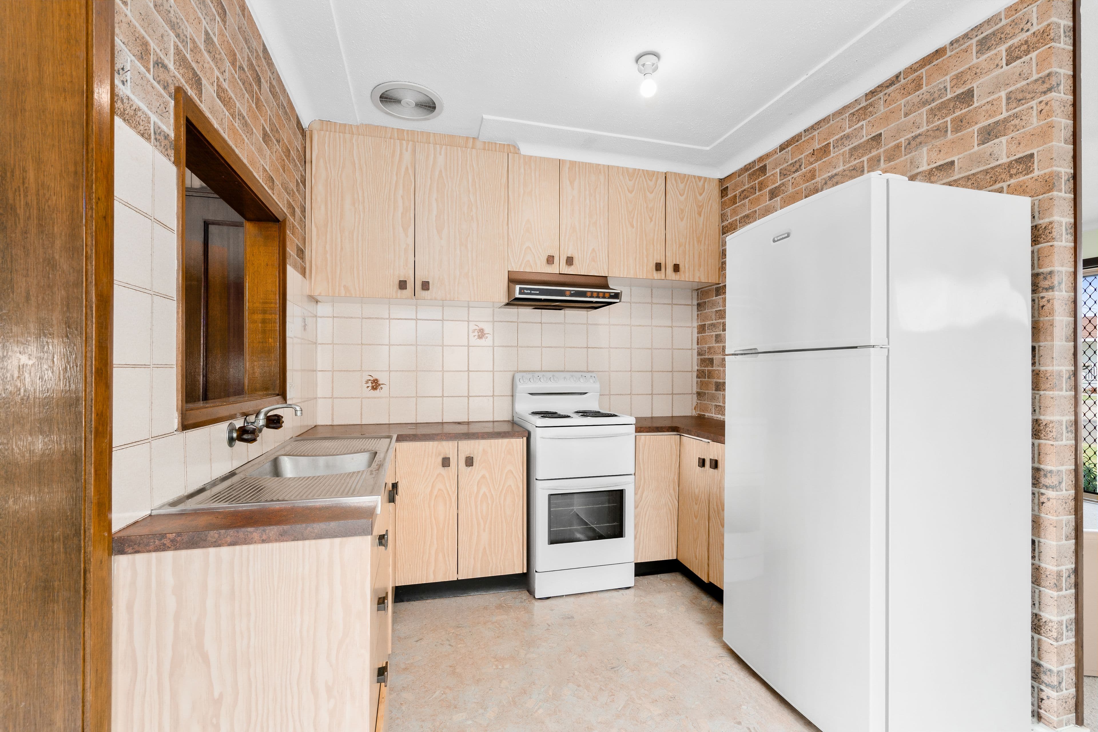 17 Stacey Street, Fairfield West NSW 2165, Fairfield West - Thumbnail 3