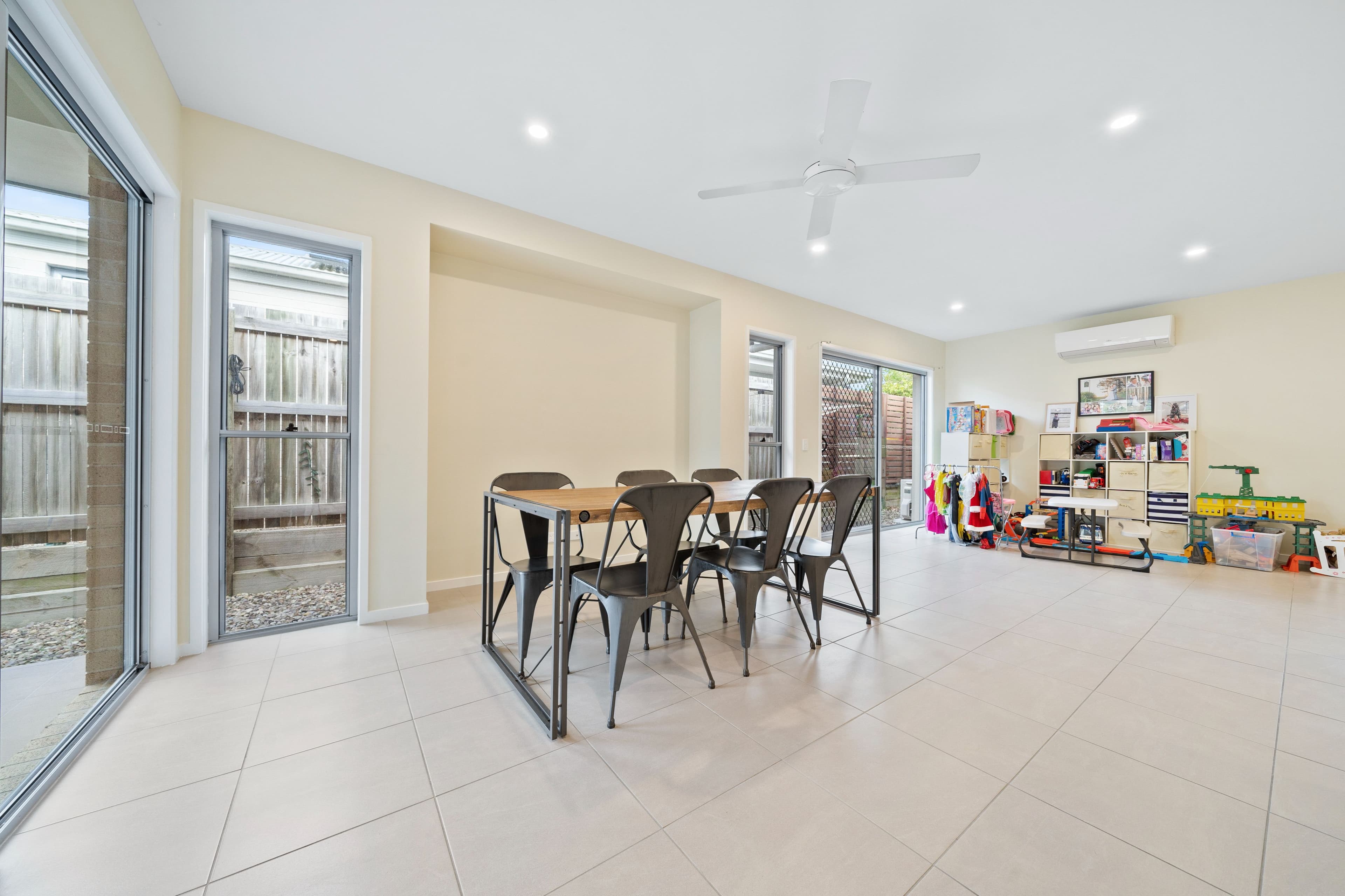 77 Sanctuary Parkway, Waterford QLD 4133, Waterford - Thumbnail 5