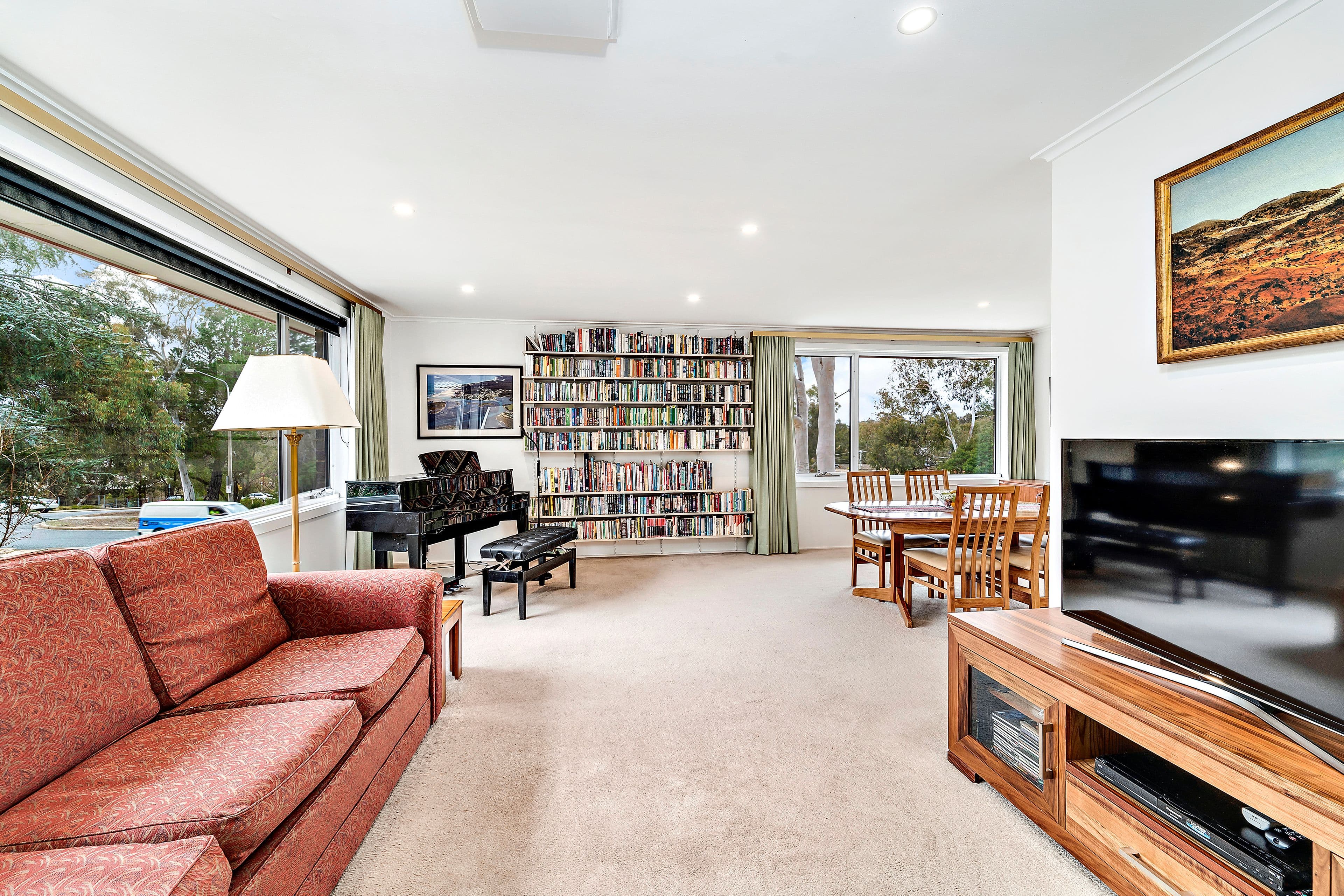 82 Bandjalong Crescent, Aranda ACT 2614, Aranda - Thumbnail 3