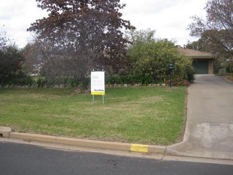 14 Jasprizza Avenue, YOUNG NSW 2594, Young - Thumbnail 2