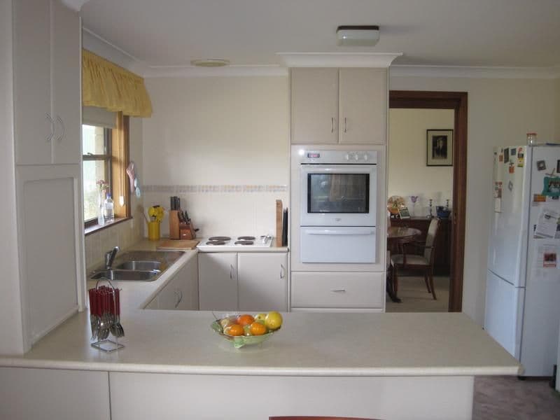 14 Jasprizza Avenue, YOUNG NSW 2594, Young - Thumbnail 7
